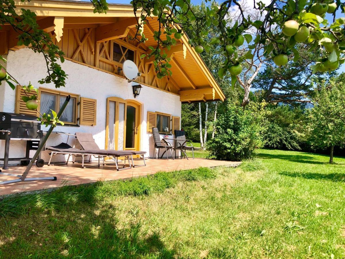 Ferienhaus Veronika mit 2000qm Garten und Bergblick Unterammergau Exterior foto