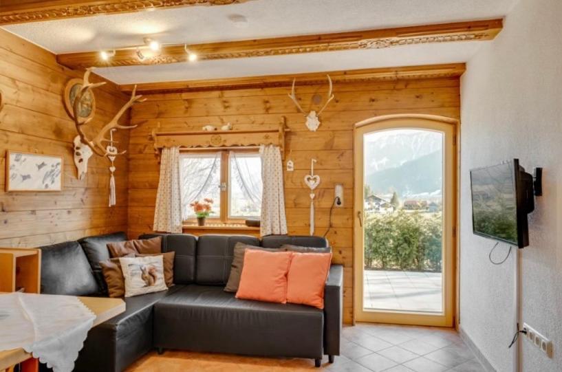 Ferienhaus Veronika mit 2000qm Garten und Bergblick Unterammergau Exterior foto
